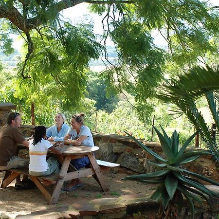 Down Gran'S Self-Catering Cottage Lobamba 外观 照片