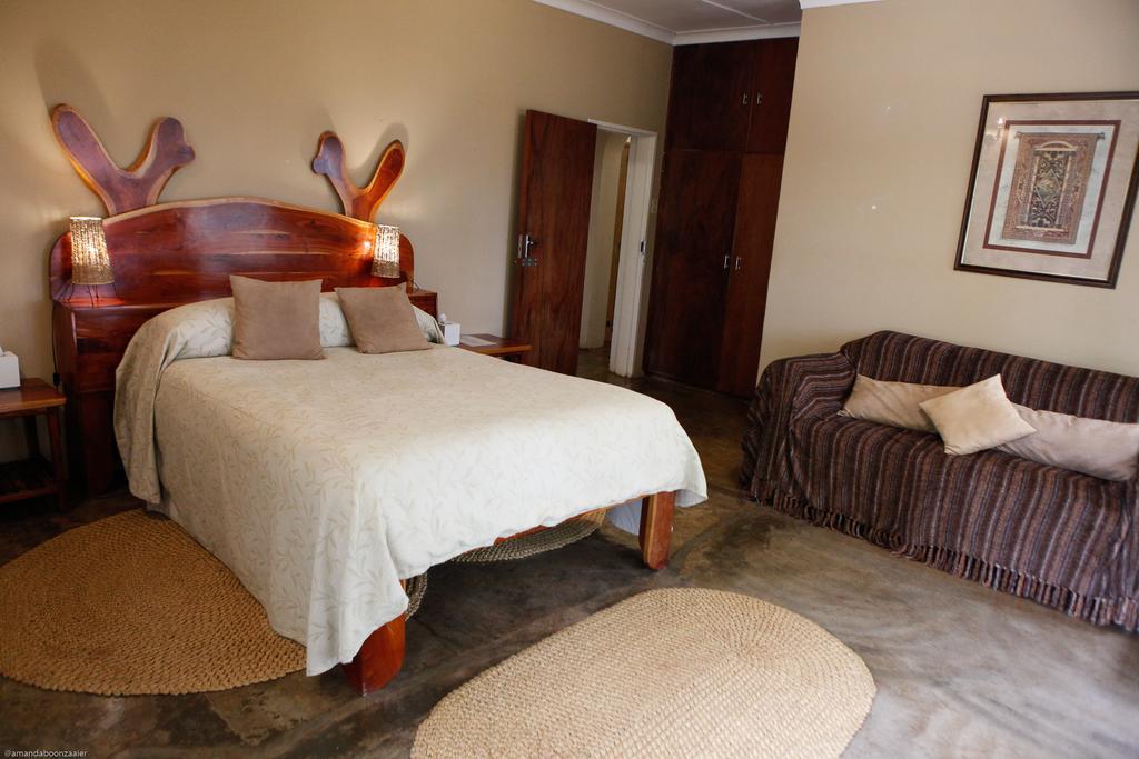 Down Gran'S Self-Catering Cottage Lobamba 外观 照片