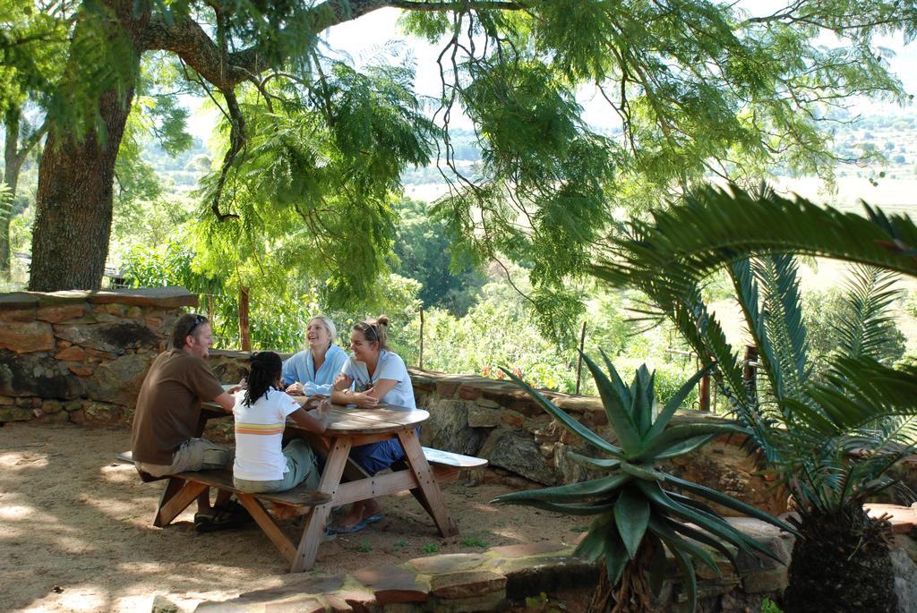 Down Gran'S Self-Catering Cottage Lobamba 外观 照片
